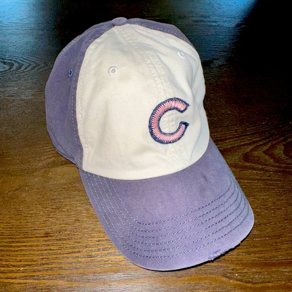 Twins Enterprises Inc - MLB Chicago Cubs Woman's Baseball Cap Vintage